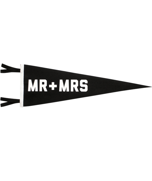 Mr + Mrs Wedding Pennant