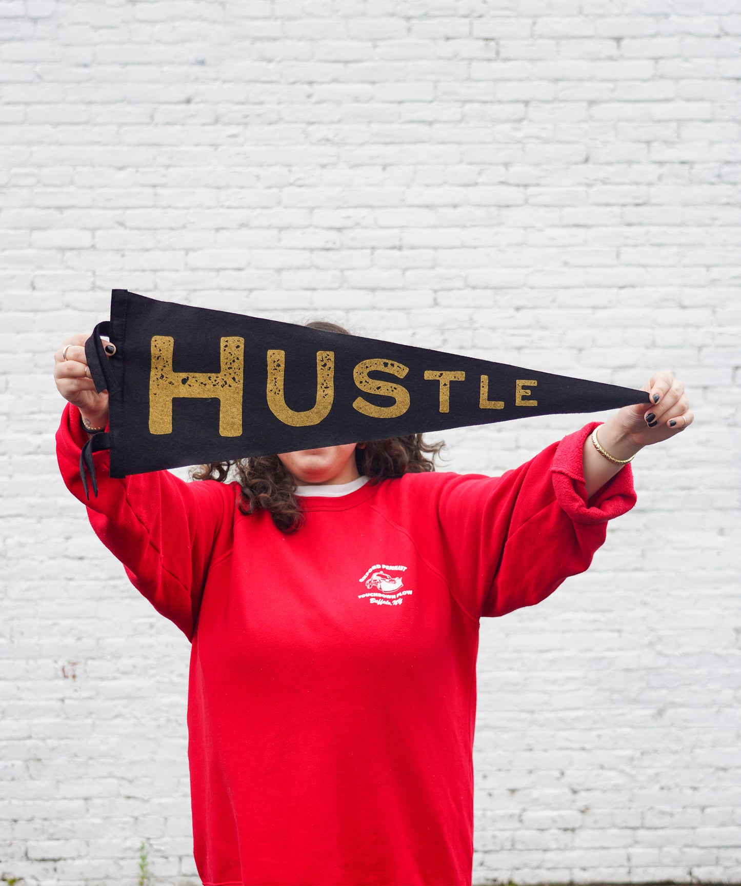 Hustle Pennant •  Neuarmy x Oxford Pennant Original