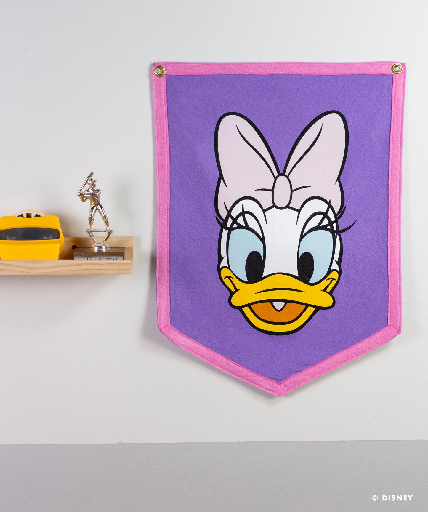 Daisy Duck Disney© Camp Flag