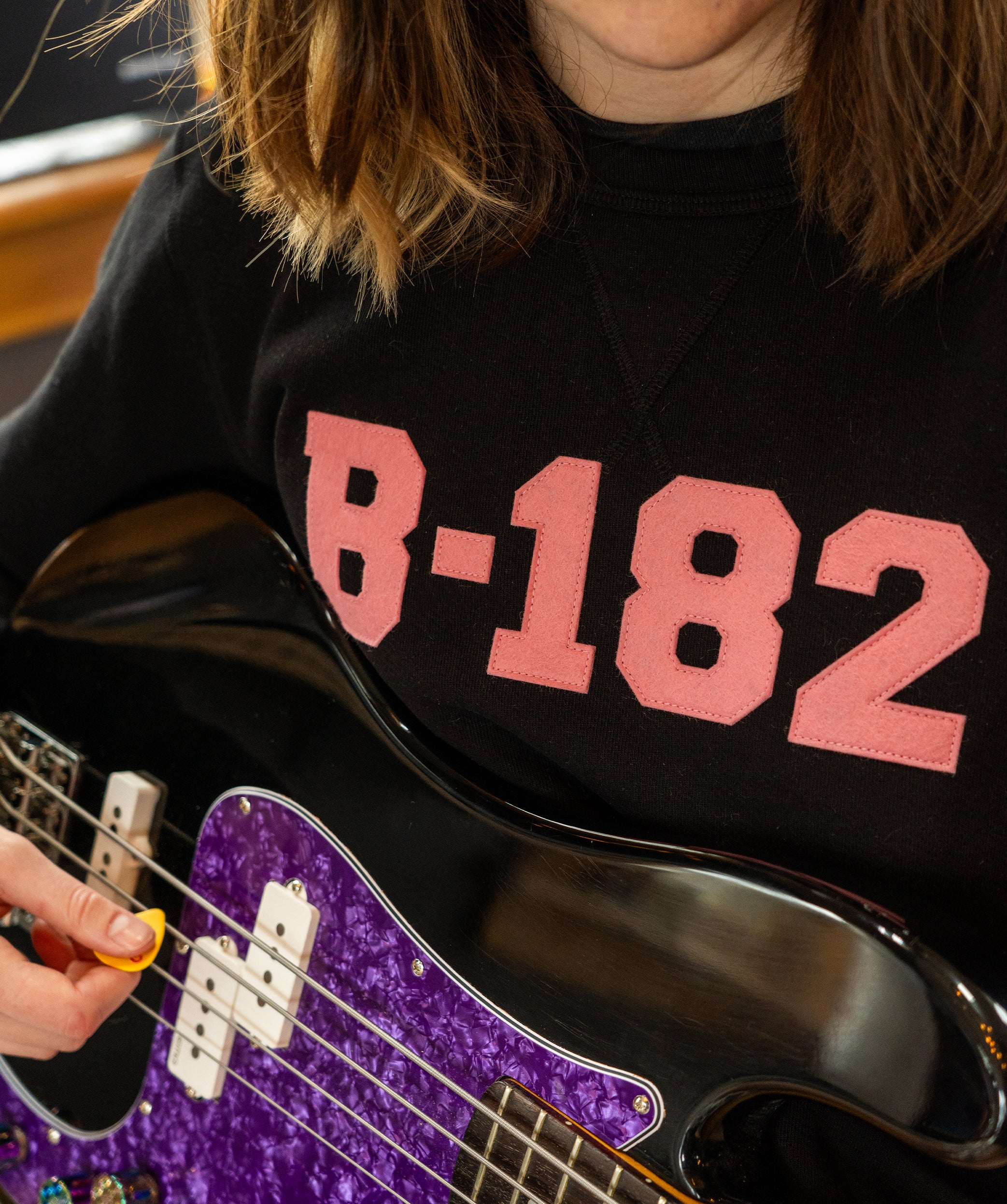 Blink-182 Stitched Crewneck | Blink-182 x Oxford Pennant Blink-182 Stitched Crewneck | Blink-182 x Oxford Pennant