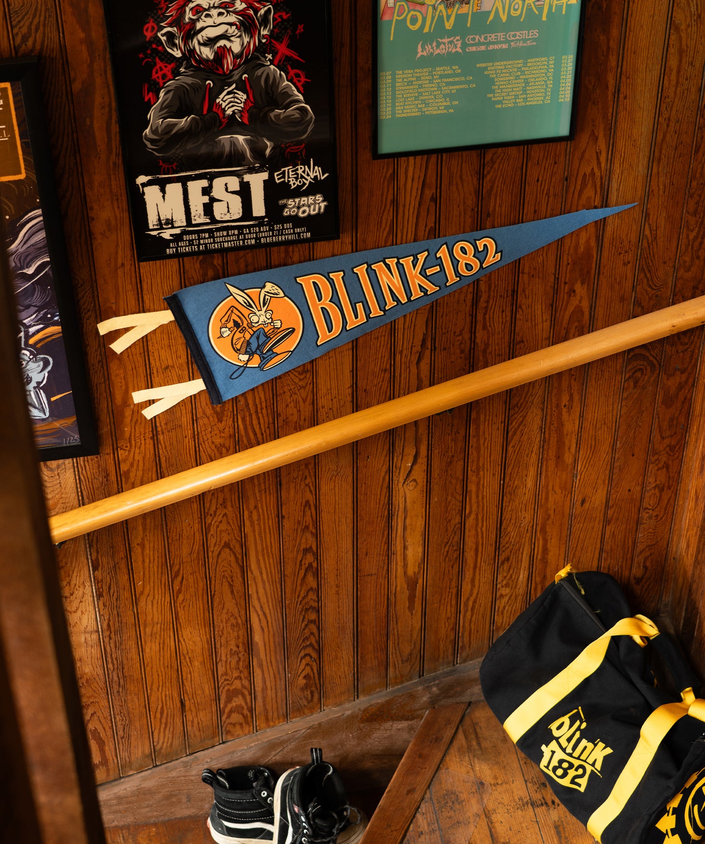 blink-182 Bunny Pennant • blink-182 x Oxford Pennant