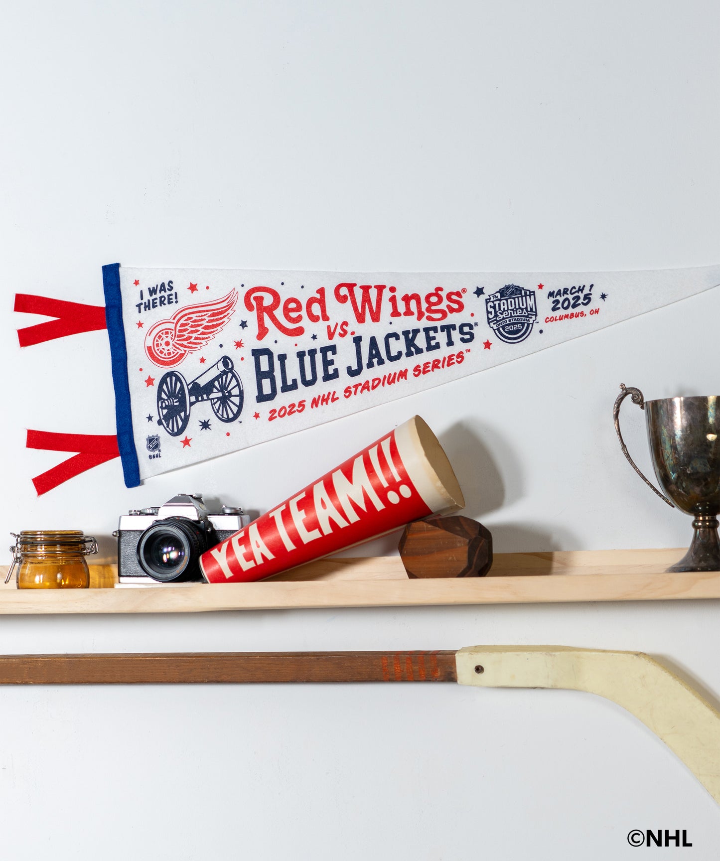 NHL Stadium Series™ Detroit Red Wings versus Columbus Blue Jackets Pennant • NHL x Oxford Pennant