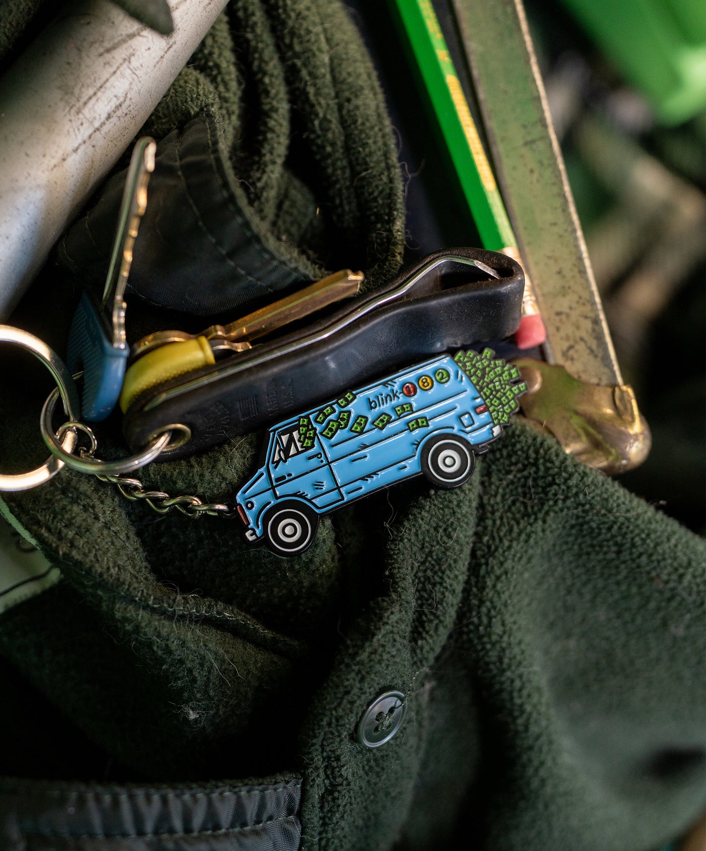 blink-182 Van Keychain • blink-182 x Oxford Pennant