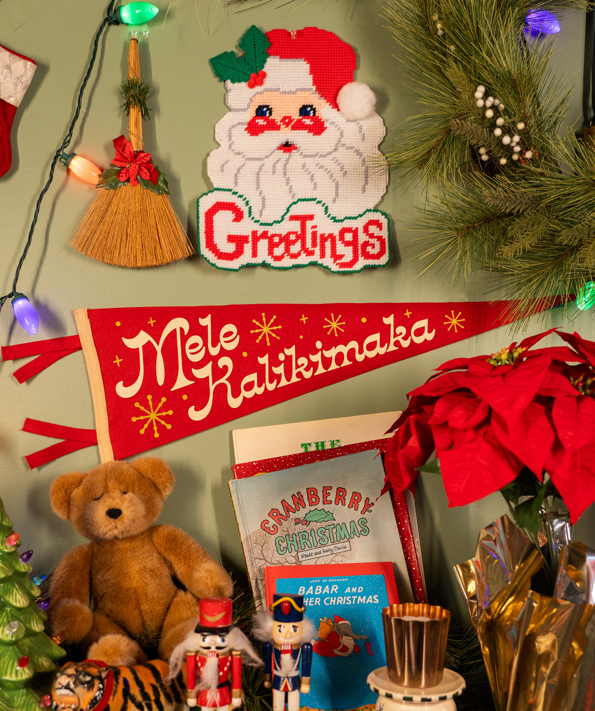 Mele Kalikimaka Pennant