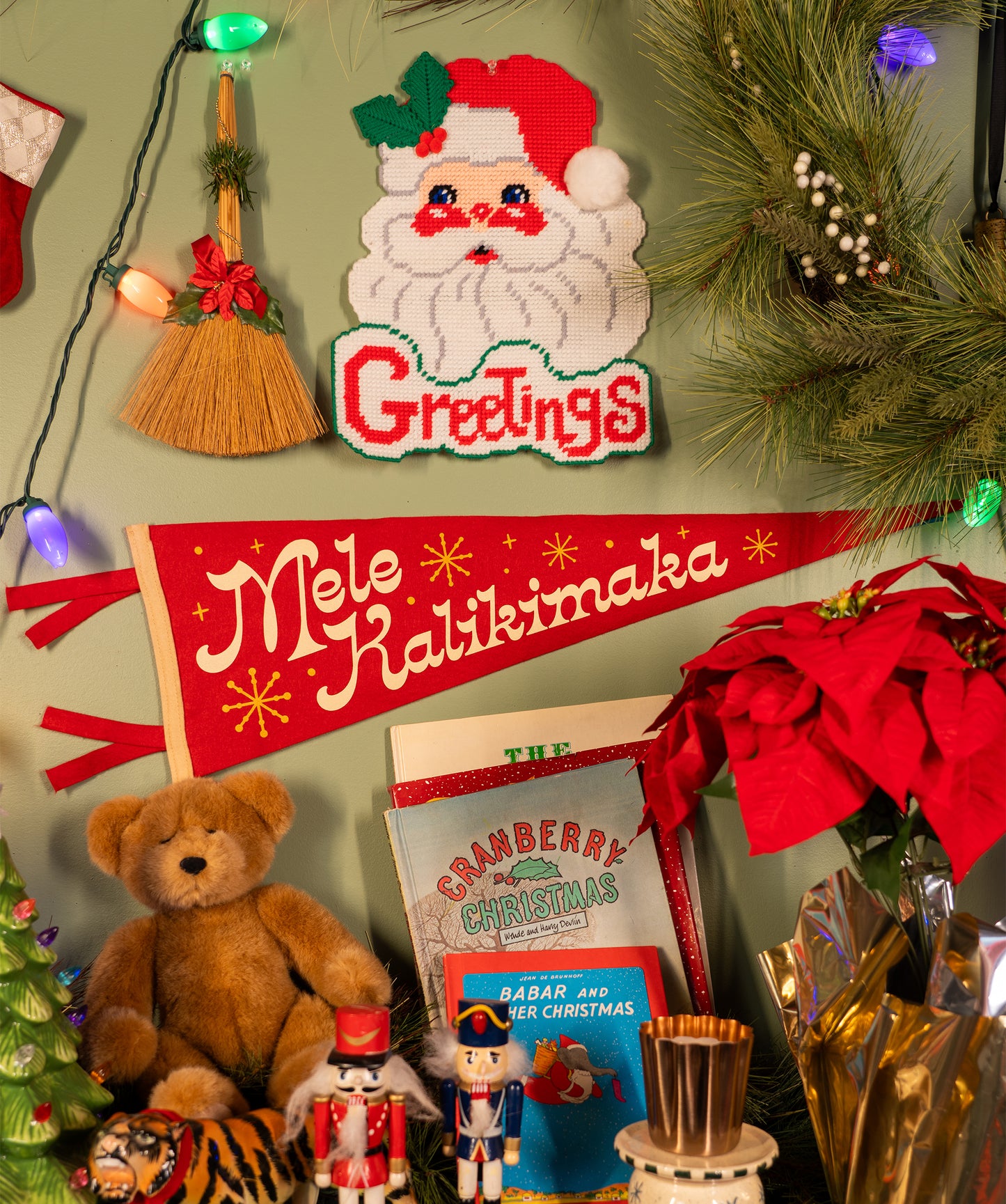 Mele Kalikimaka Pennant
