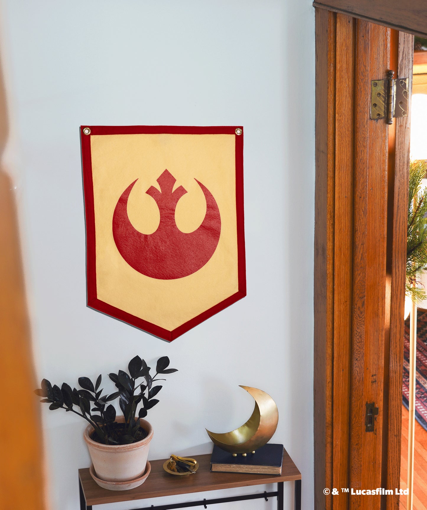 STAR WARS ™ Rebel Crest Camp Flag